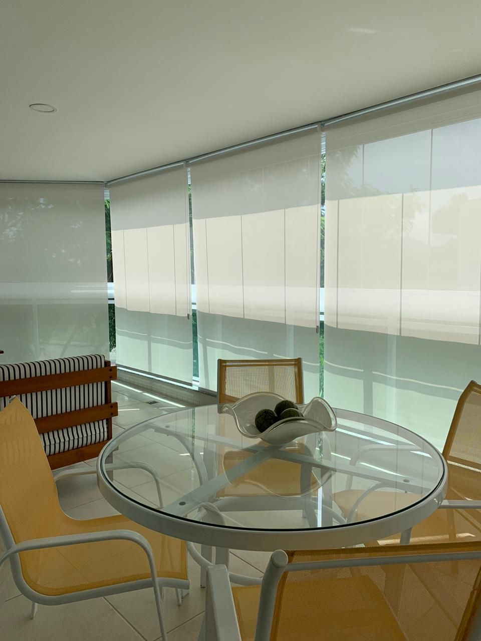 Cortinas rollux em tela solar